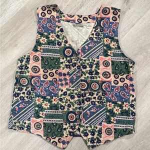 Northcrest Floral Vintage Patchwork Vest